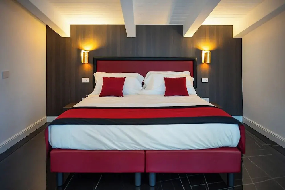 Hotel photo 12