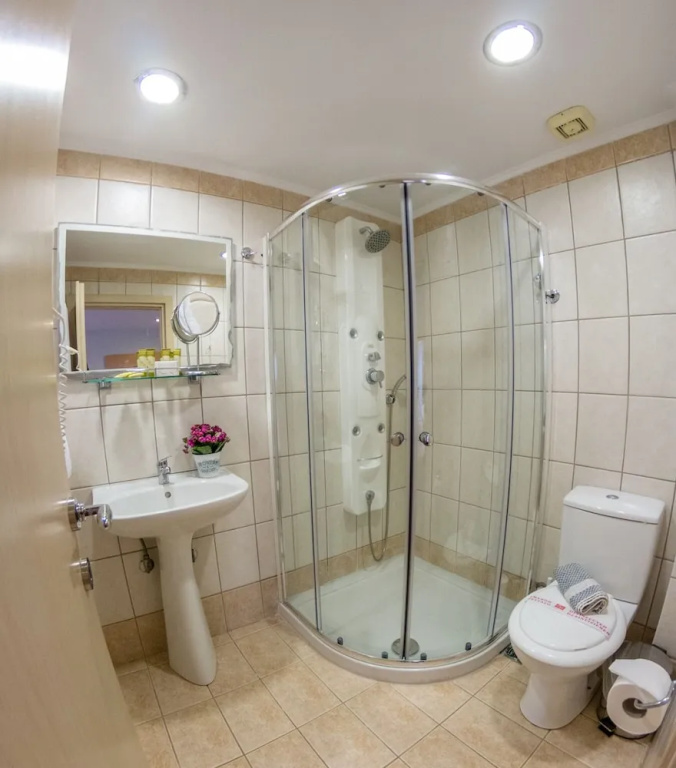 Suite with balcony