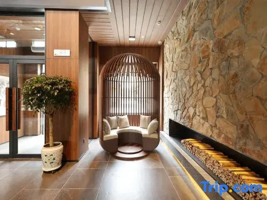Floral Lux Hotel Changbai Mountain Deep Forest Homestay