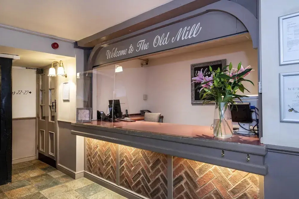 The Old Mill by Chef and Brewer Collection - Général