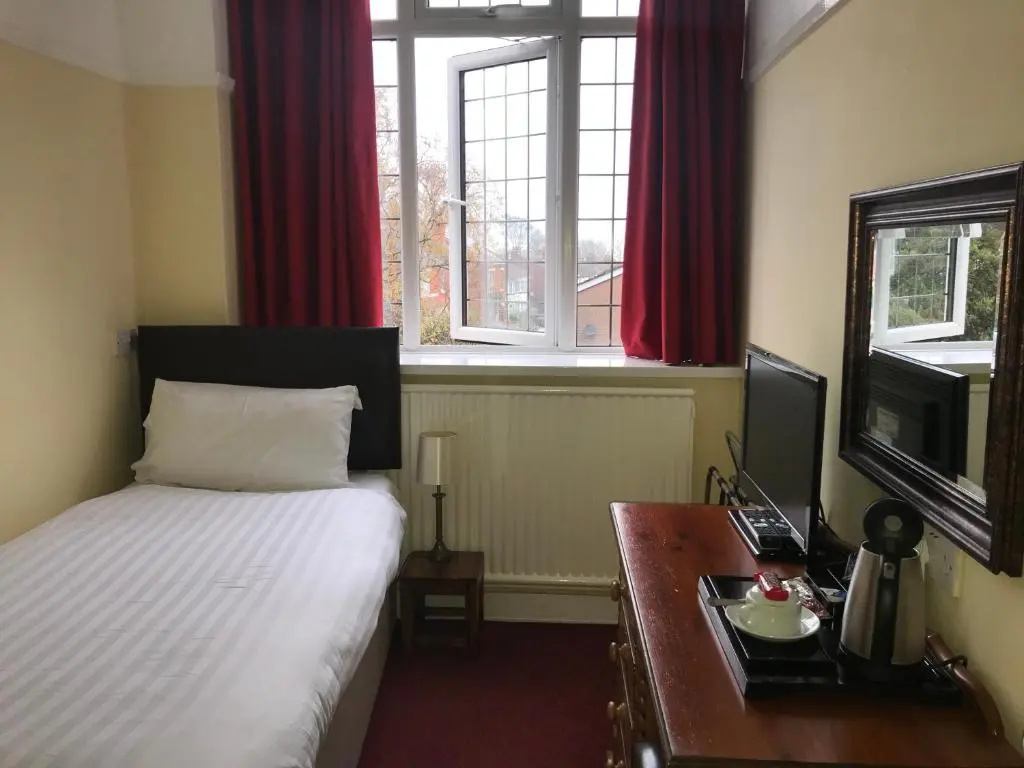Barons Court Hotel - Chambres