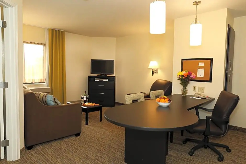 Candlewood Suites East Lansing by IHG - Chambres