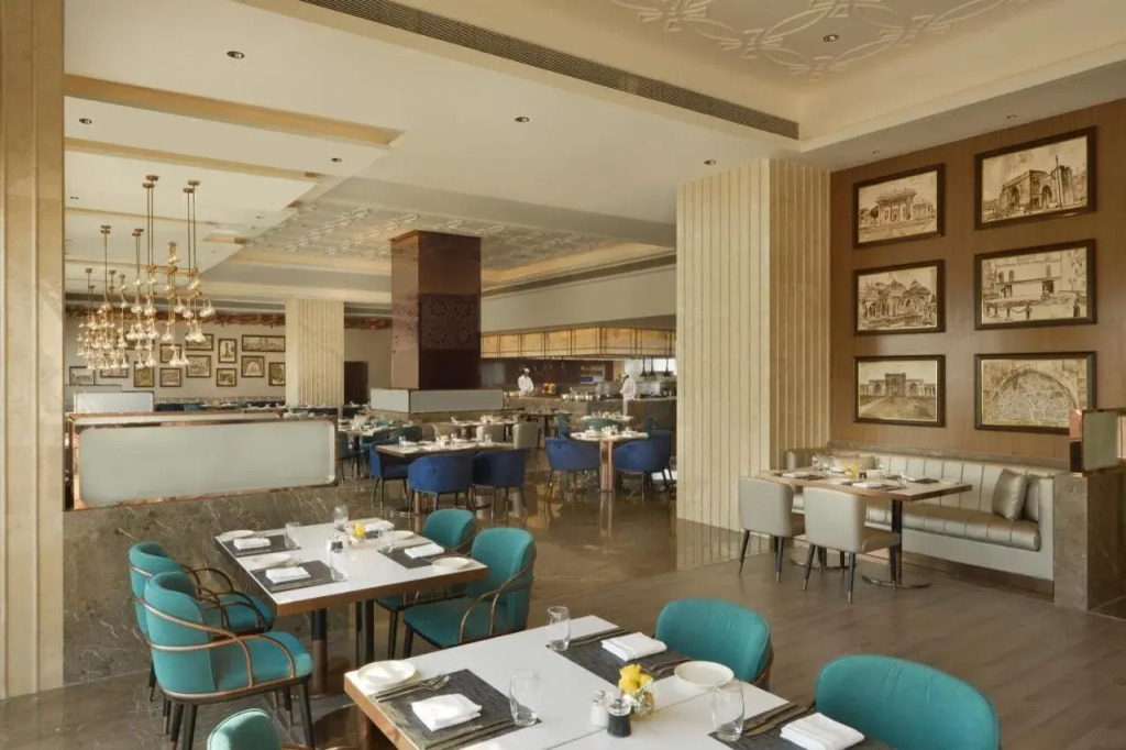 Taj Skyline Ahmedabad — фото 6