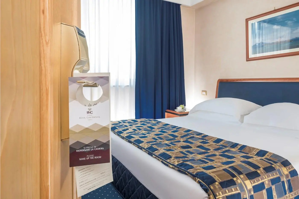 Royal Continental Hotel Naples Room Type - Classic Double room (full double bed) Royal Continental Hotel Naples Room Type - Classic Double room (full double bed)