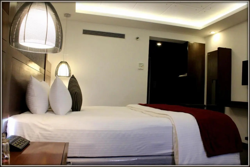 The Cunningham Hotel Bangalore - Général