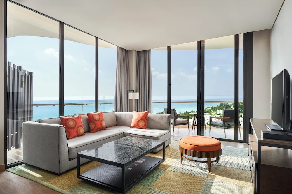 Intercontinental Phu Quoc Long Beach Resort