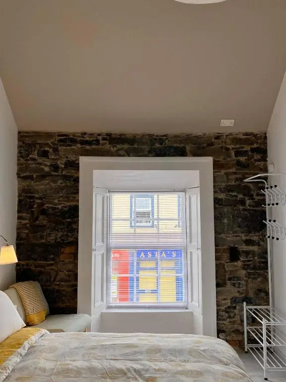 Room 1 Camp Street B&B
