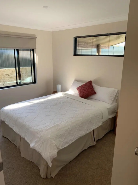 Oceans Islands and Whales — фото 2