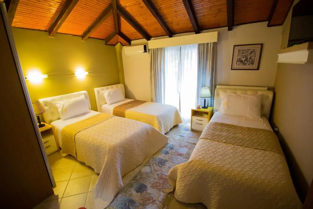Hotel Dea 2002 - Chambres