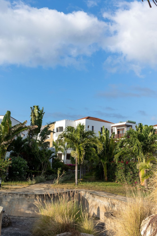 Beach & Waterfront
