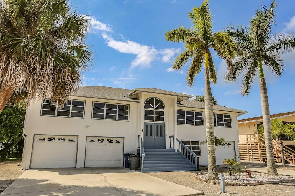 190 Anchorage Villa A
