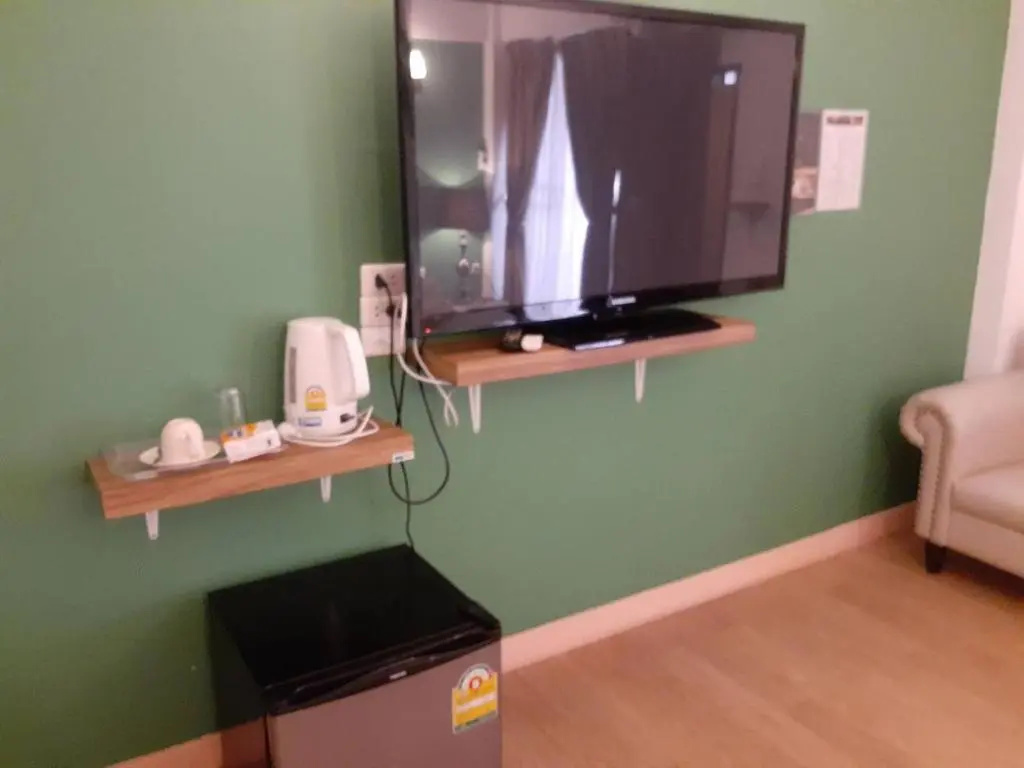 Superior Double room (full double bed)