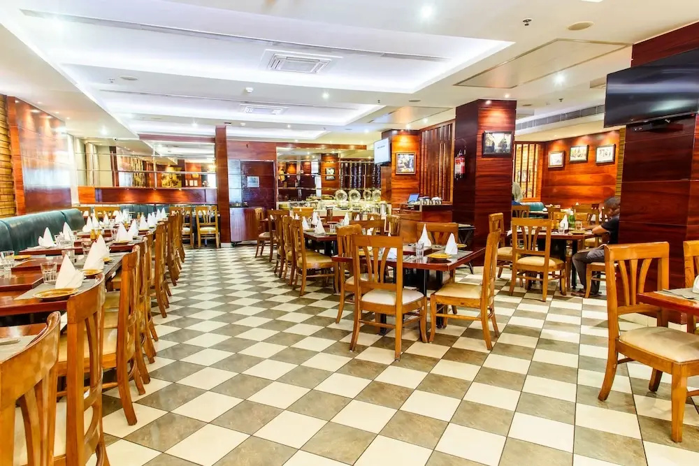 Food & Beverage
