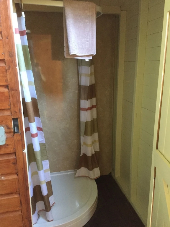 3 Bedrooms Tent