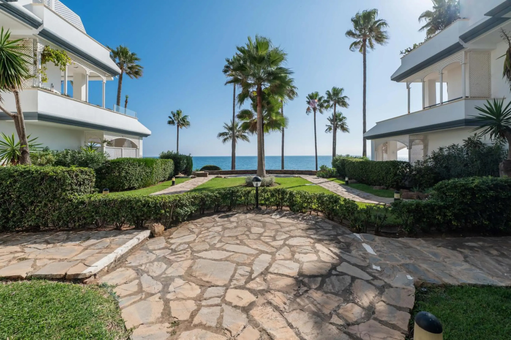 Dominion Beach Apartment