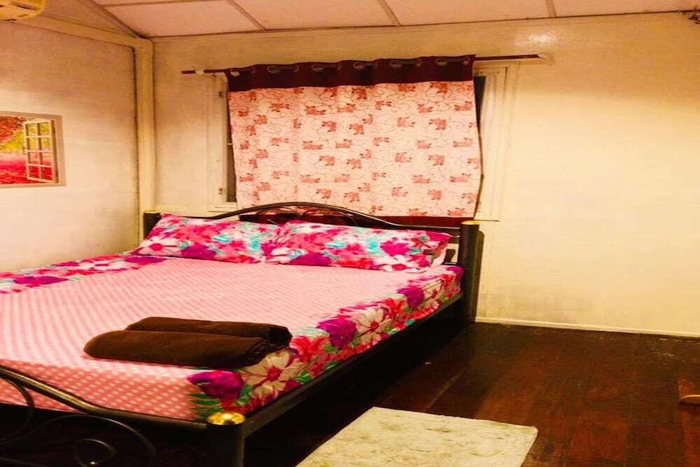 Двухместный номер Standard двуспальная кровать в CJ Guesthouse