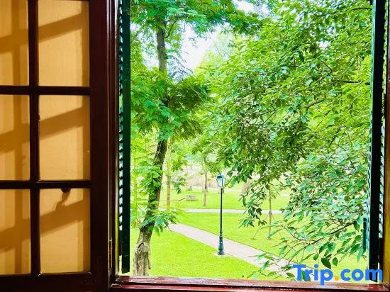 Park View Window (2) Local flair/Kitchen/Washing machine