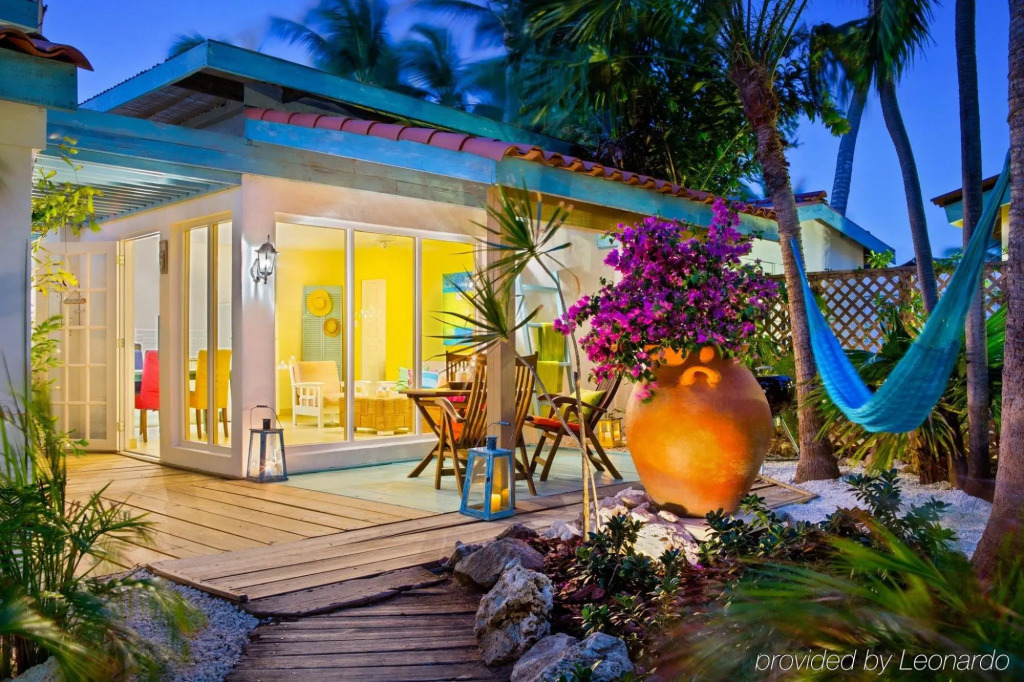 Boardwalk Boutique Hotel Aruba - Adults Only