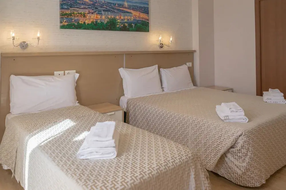 Standard Triple room with balcony