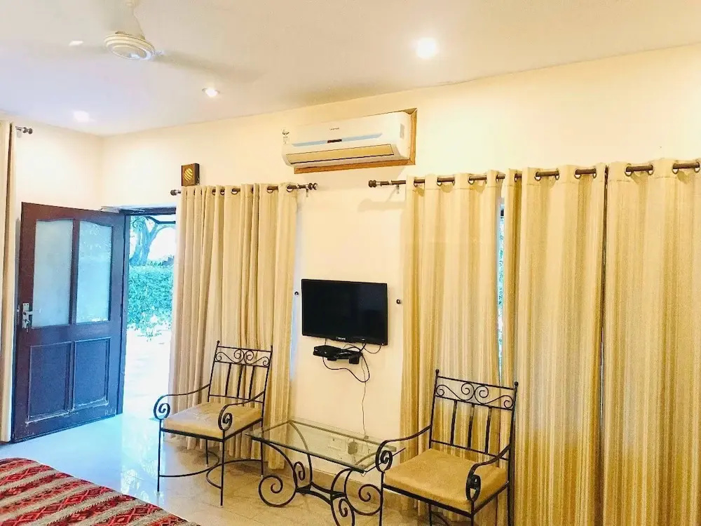 Kailash Farms Earthen Life - Chambres