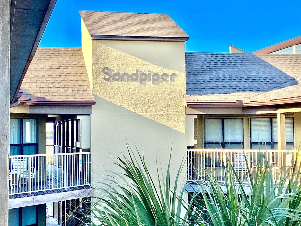 Sandpiper Beachview Condos by Bender Vacation Rentals
