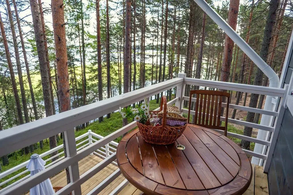 Balcony & Terrace