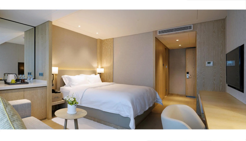 Superior Double room (full double bed)