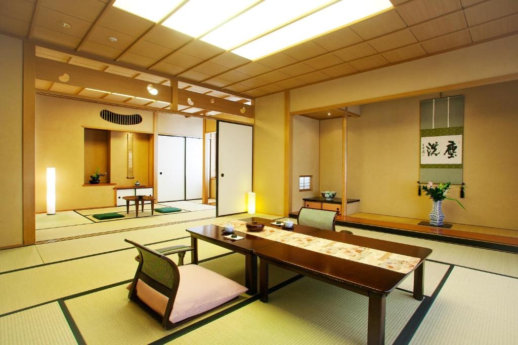 Honjin Hiranoya Kachoan Hotel 사진 4