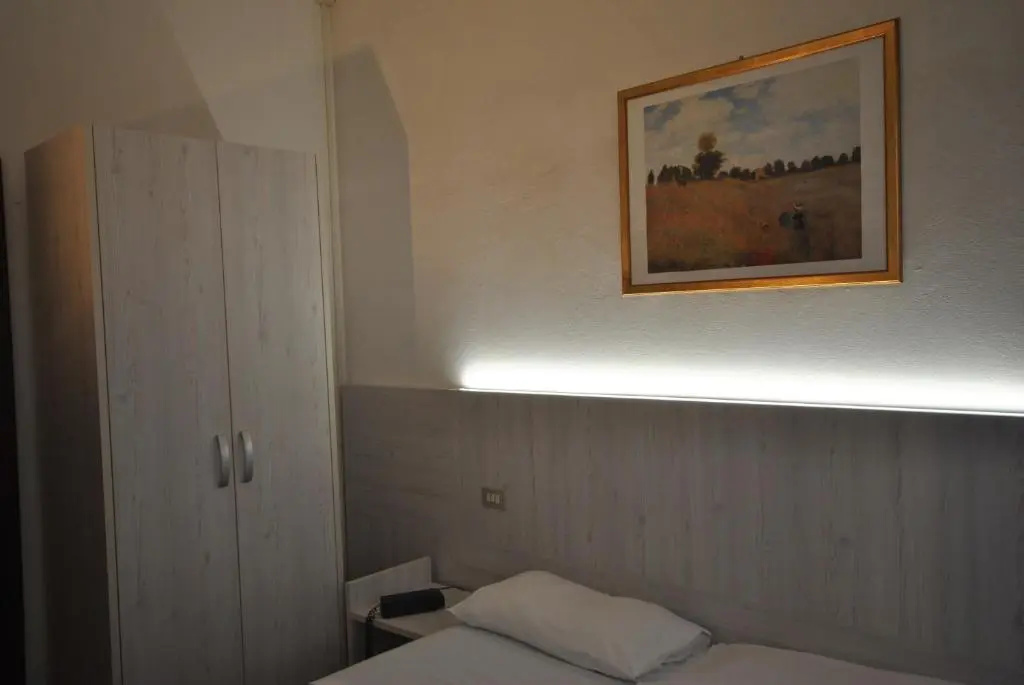 Standard room