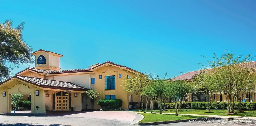 Sulphur Extended Stay