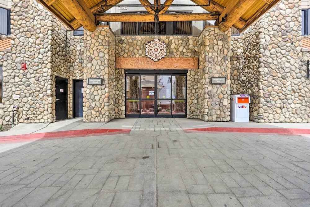 Crested Butte Studio w/ Community Hot Tub & Pool!