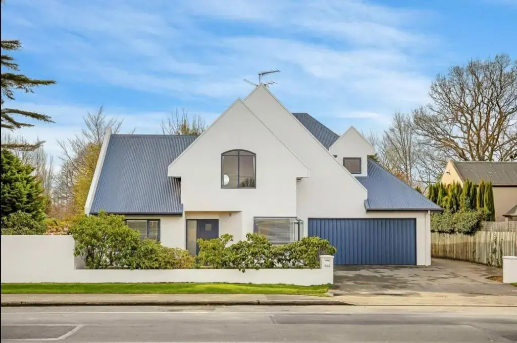 Christchurch Airport House