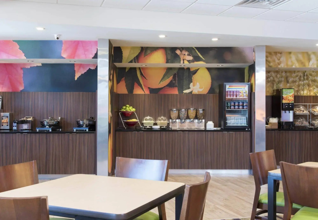 Fairfield Inn & Suites by Marriott Jackson Clinton - Général