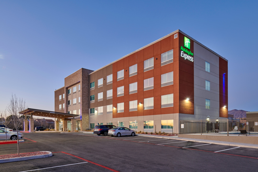 Holiday Inn Express & Suites El Paso - Sunland Park Area by IHG
