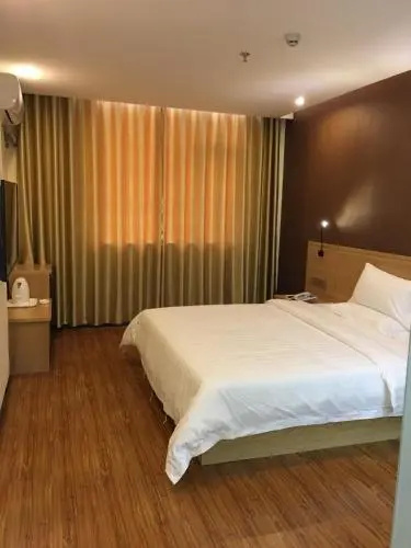 7Days Inn Ji'an County Junshan Avenue