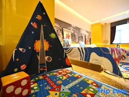 Standard Family room