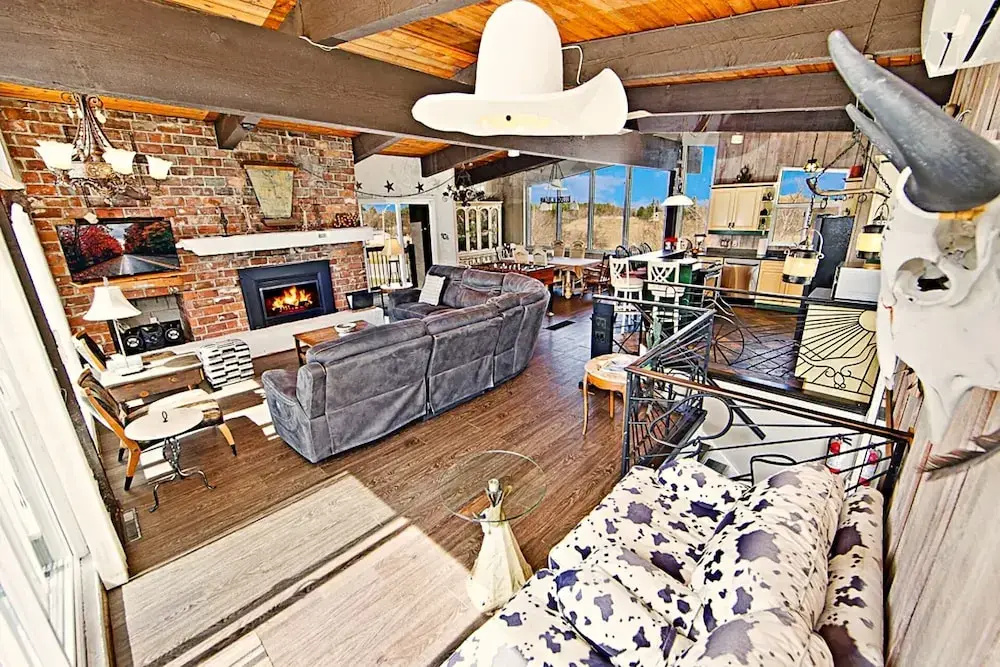 Rustic 5BR Escape  Sauna Hot Tub - фото 8