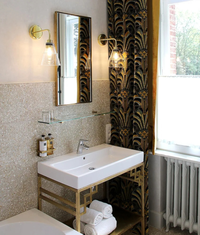 Double Junior Suite with garden view (full double bed)