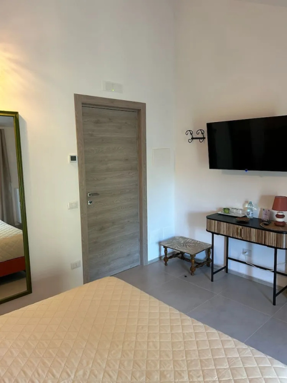 Comfort room
