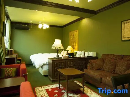 Double Suite with mountain view (twin beds)