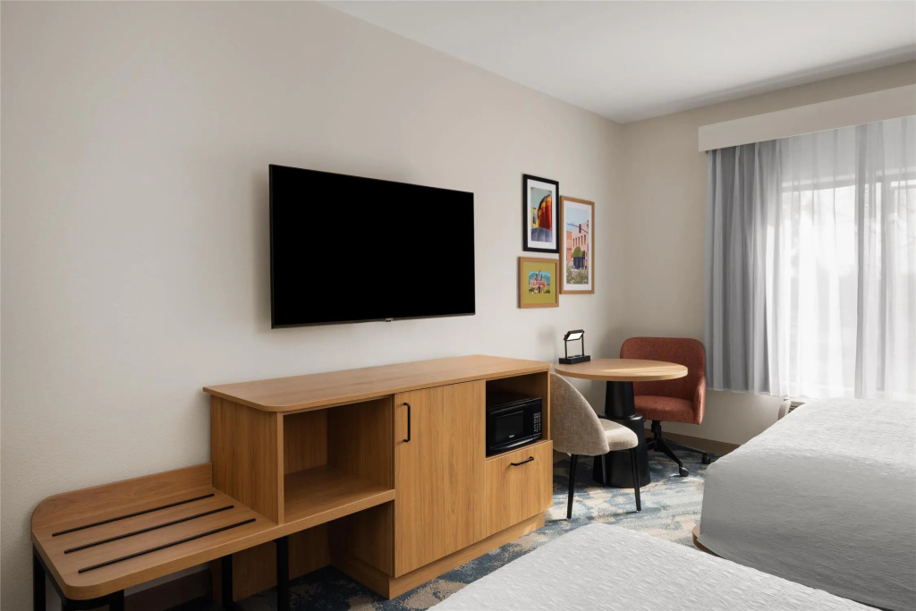 Hampton Inn & Suites Ontario - Chambres