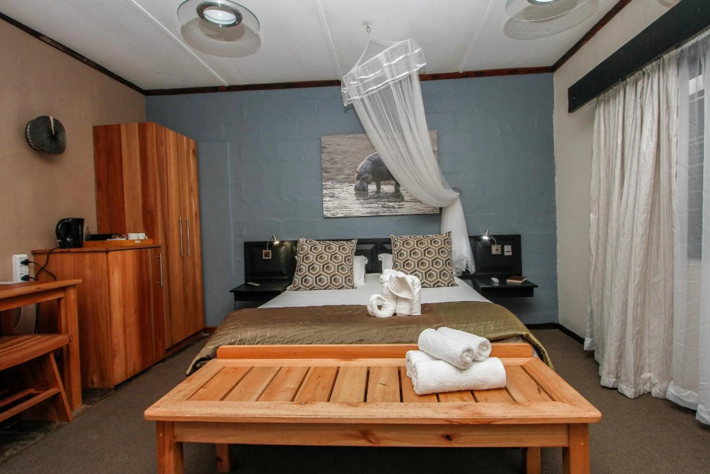 Umlilo Lodge — 3