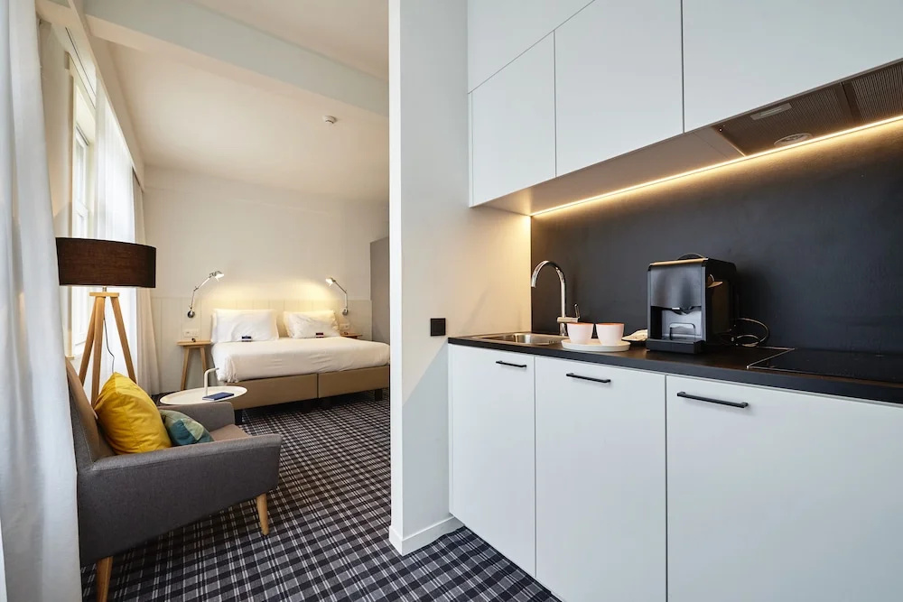 Deluxe Apartment