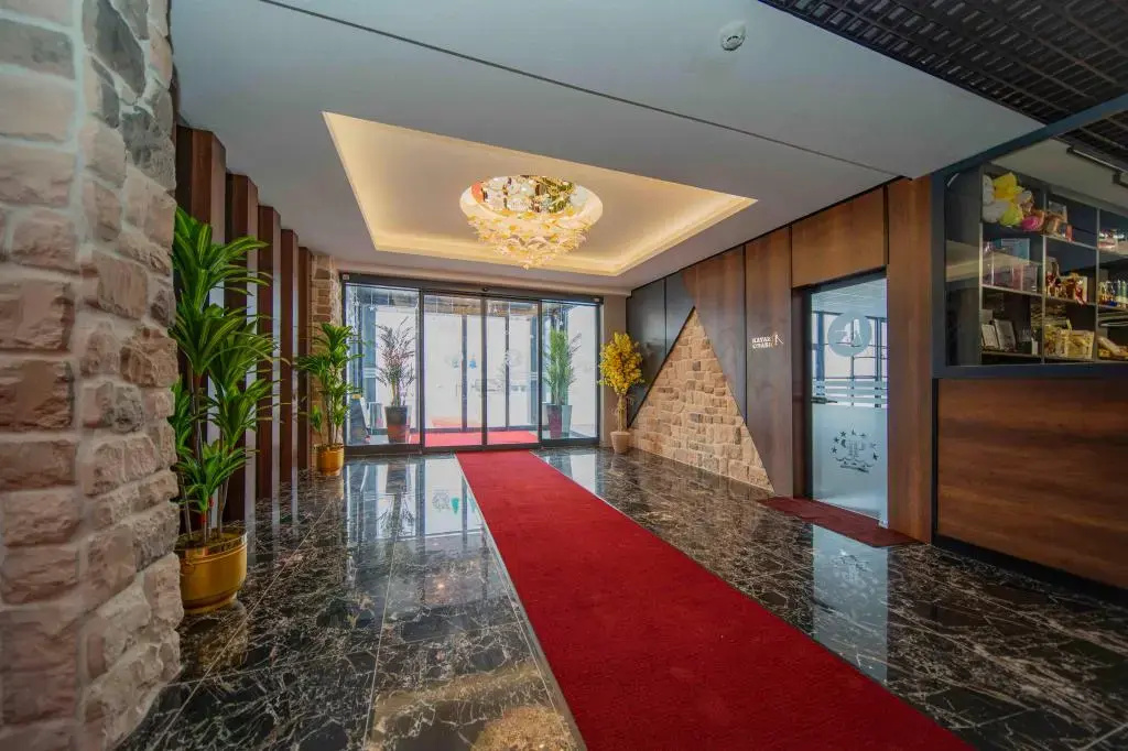Peony Palace Hotel
