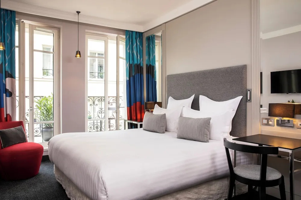 Hôtel Les Matins de Paris & Spa 88