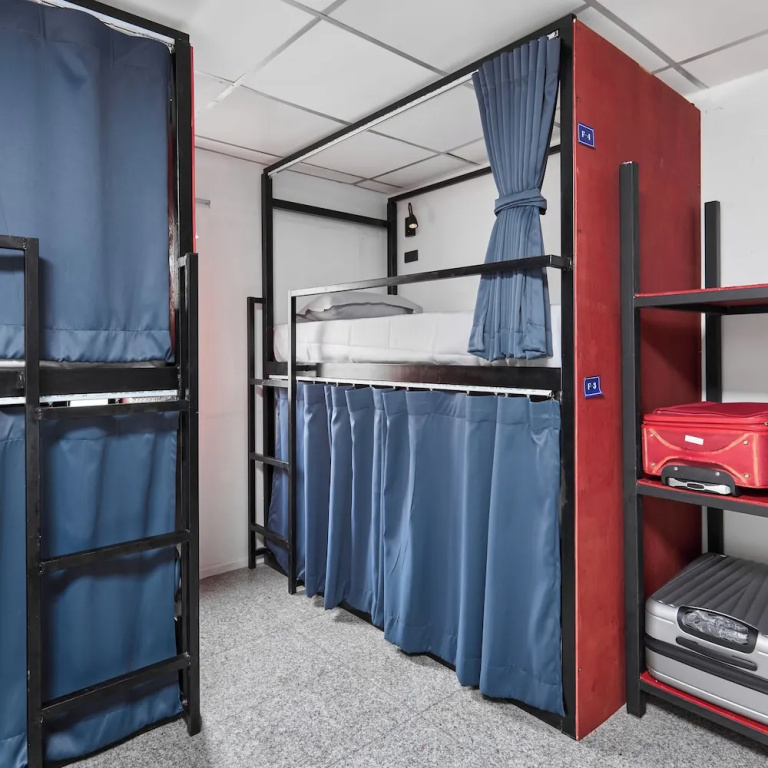 Bed in Dorm