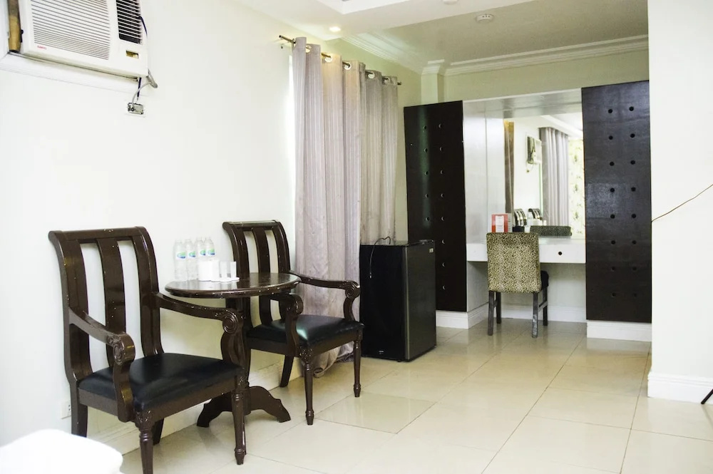 Capital O 252 Euroasia Hotel - Chambres