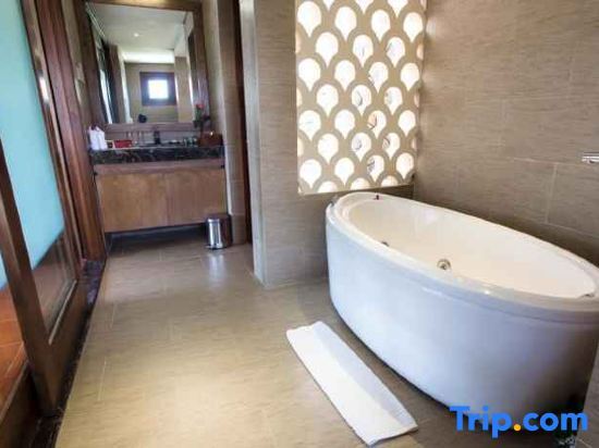 Sandy Beach Non Nuoc Resort Danang