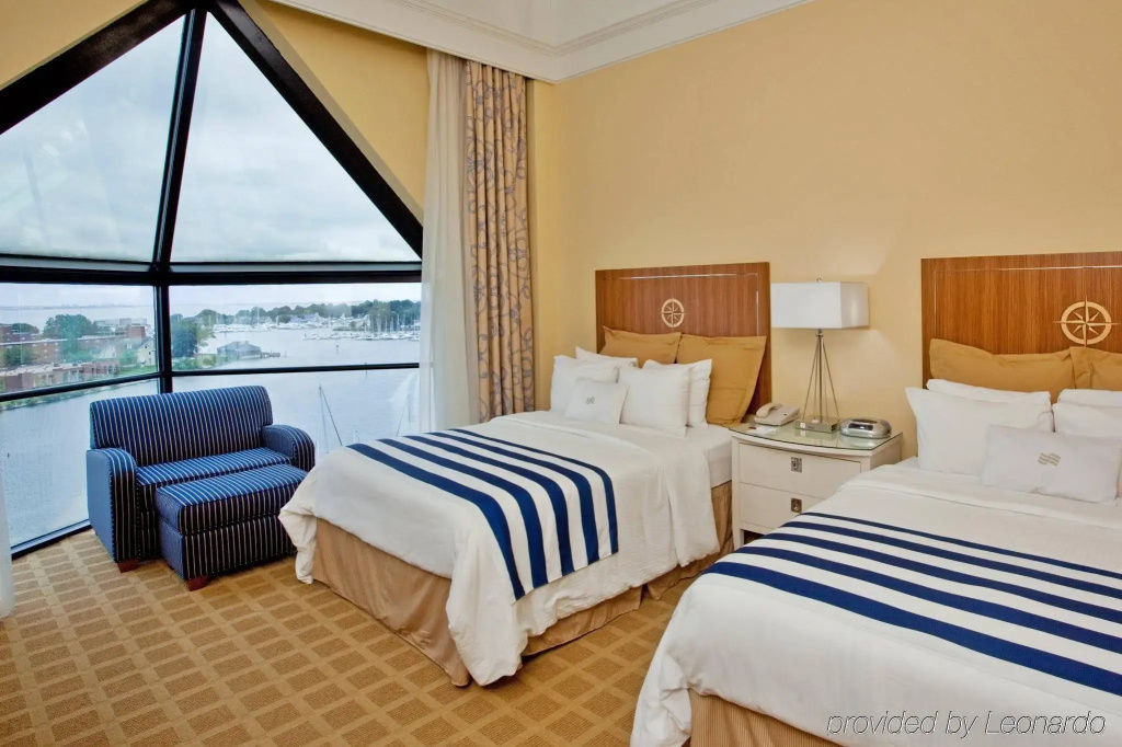 The Landing at Hampton Marina, Tapestry Collection by Hilton - Général