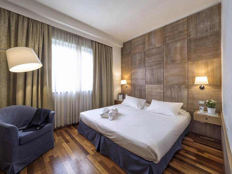 IH Hotels Firenze Business - Chambres
